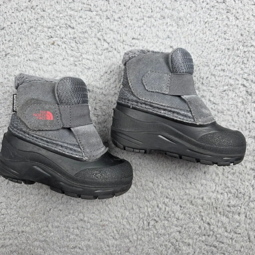The North Face Alpenglow Snow Boots Toddler 7 Gray Waterproof Insulated 200 Gram